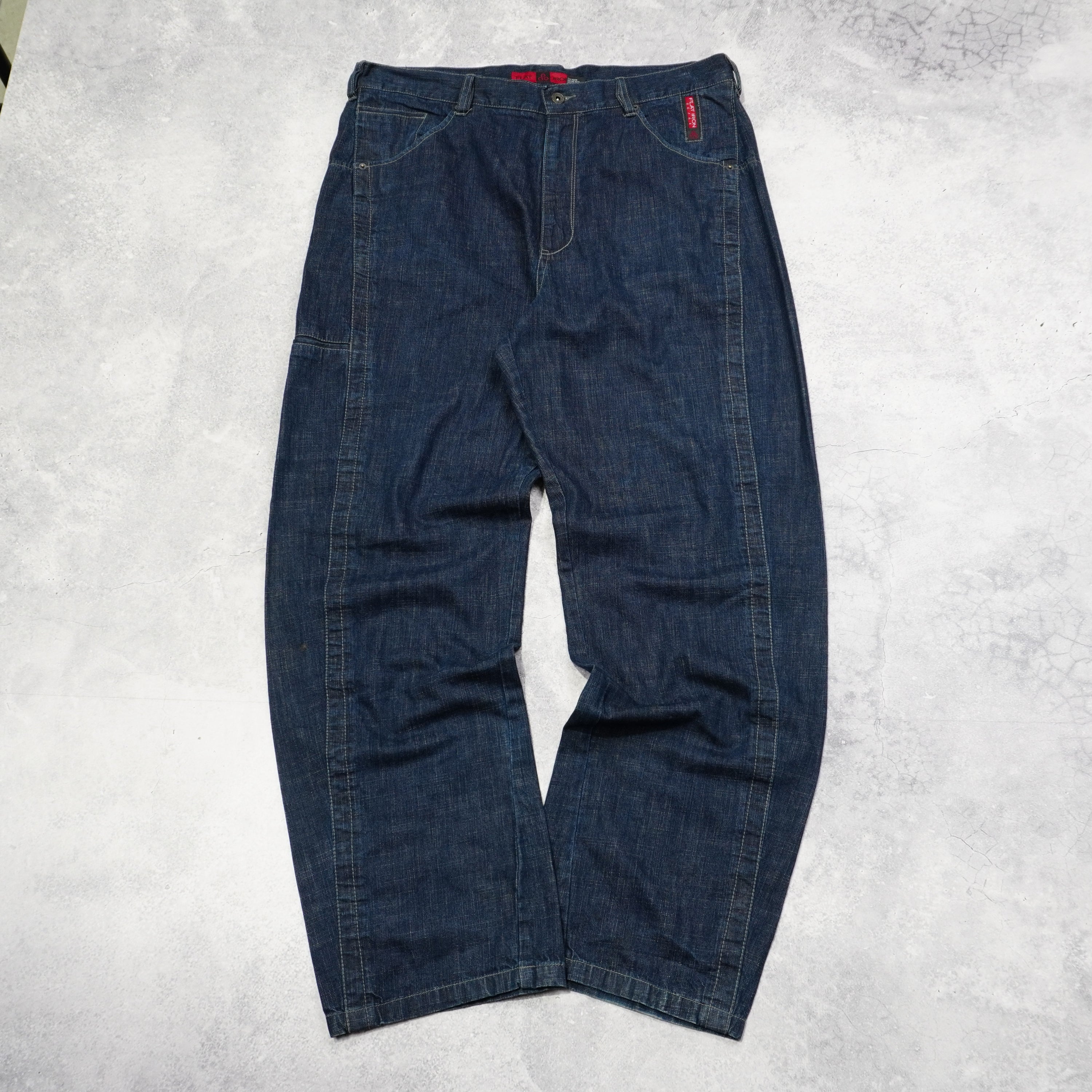2000s Flat Iron Jeans