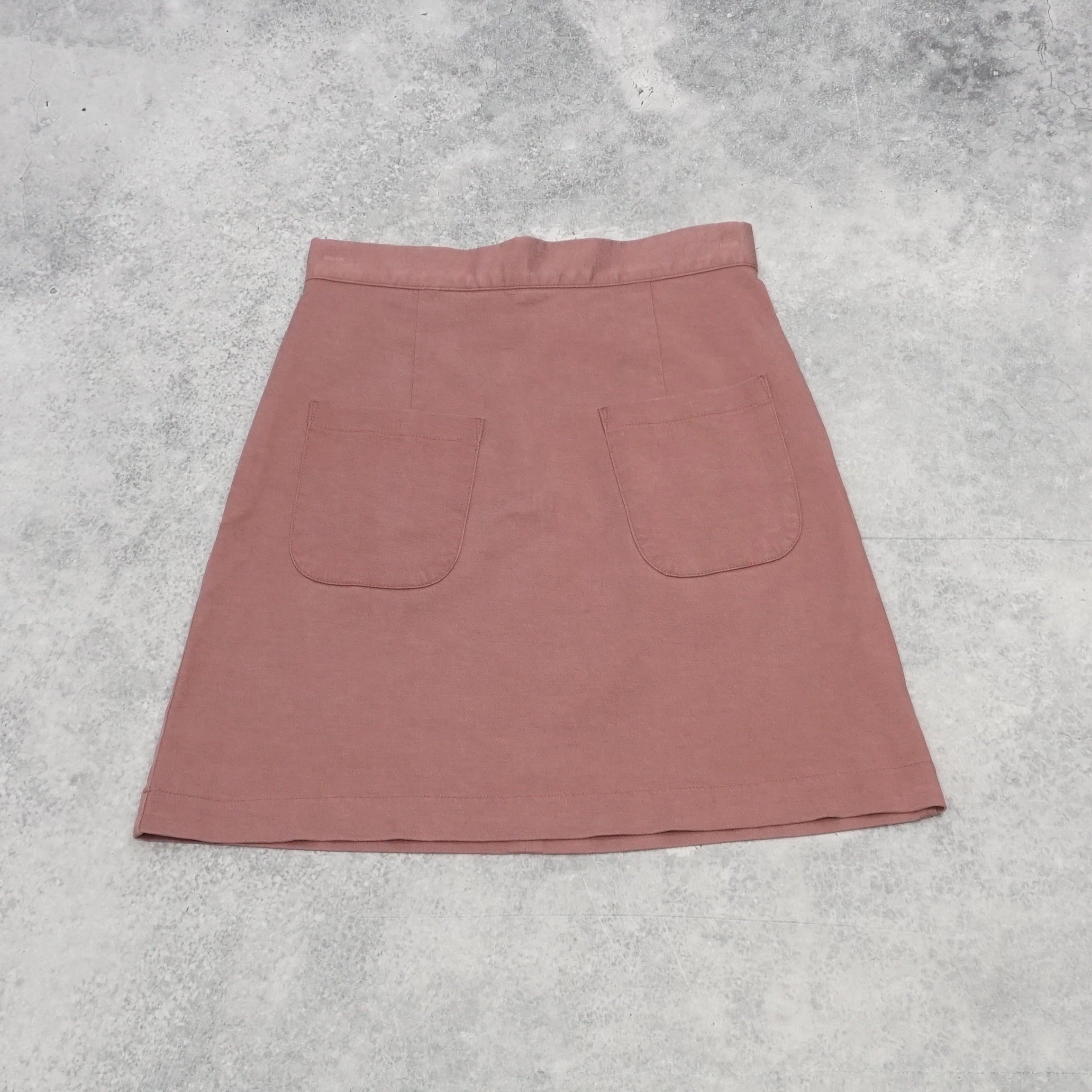 Kunny A-Line Pocket Mini Skirt