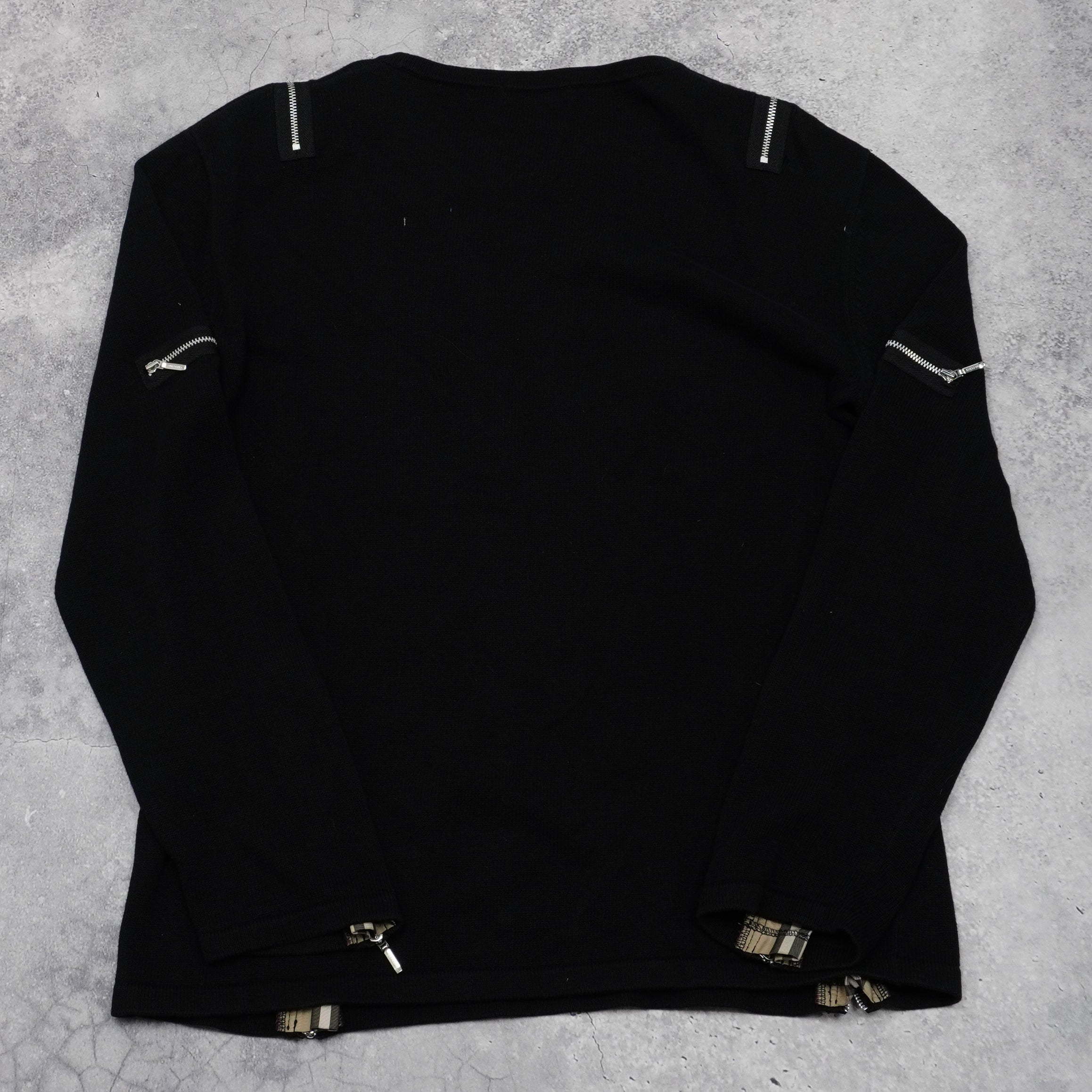 2000s Burberry Black Label Zip Sweater