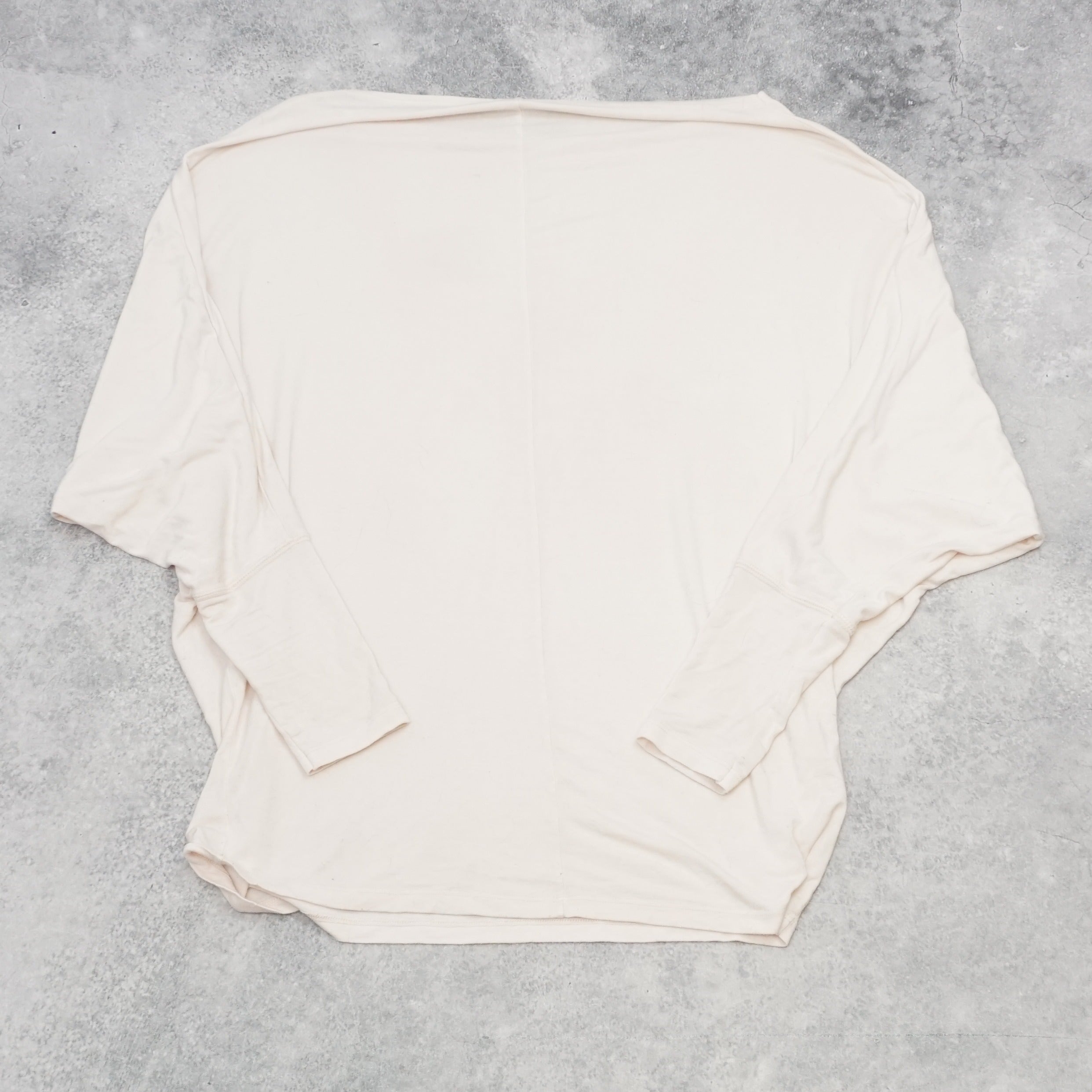 Brandy Melville Long Sleeve Soft Top