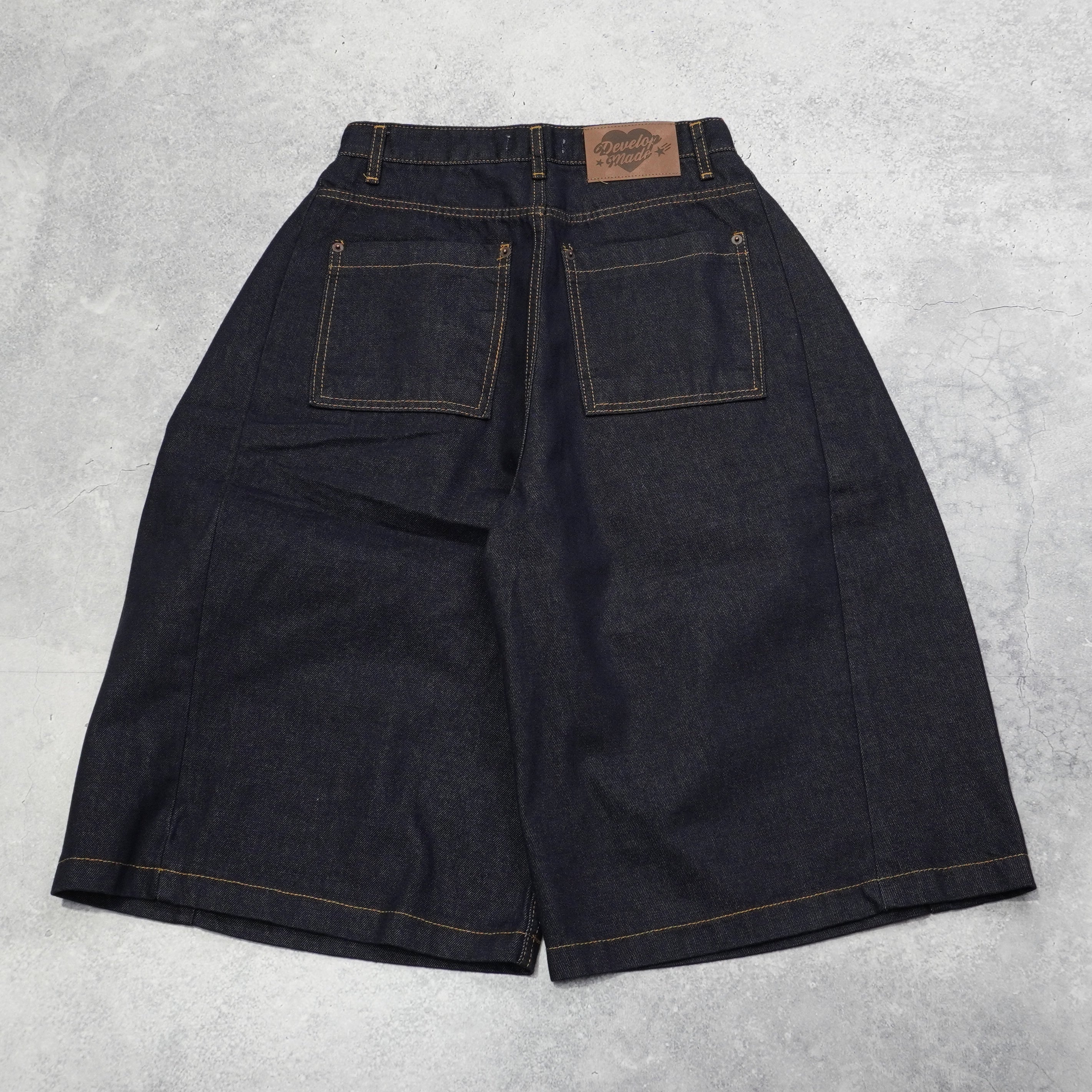 Develop Pleated Denim Shorts