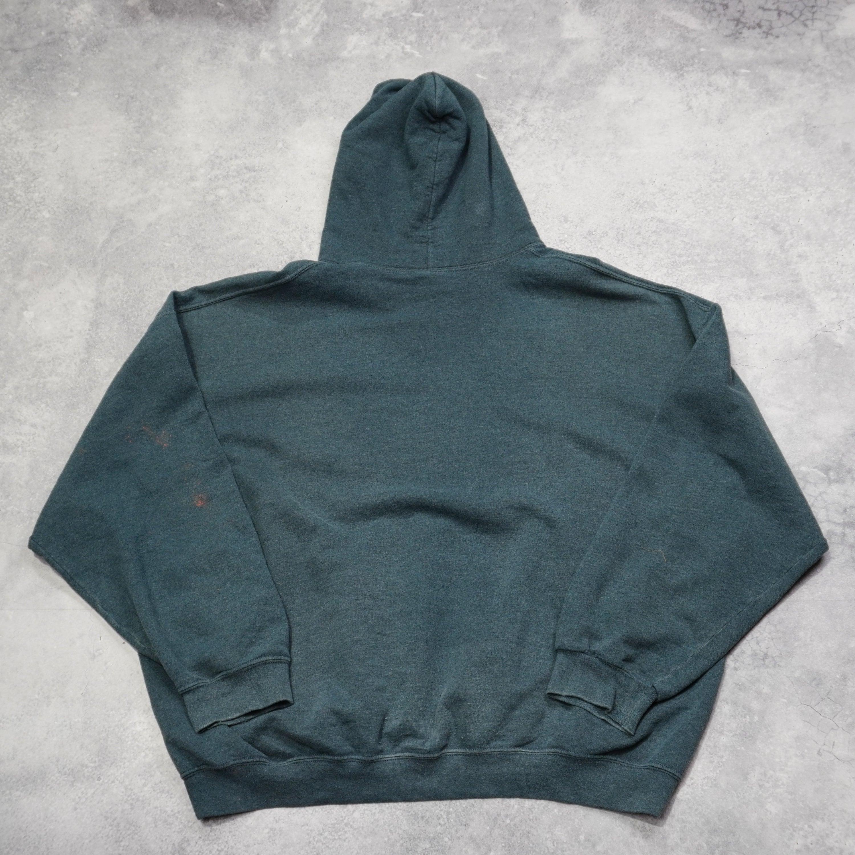 2000s Gildan Heavy Blend Hoodie