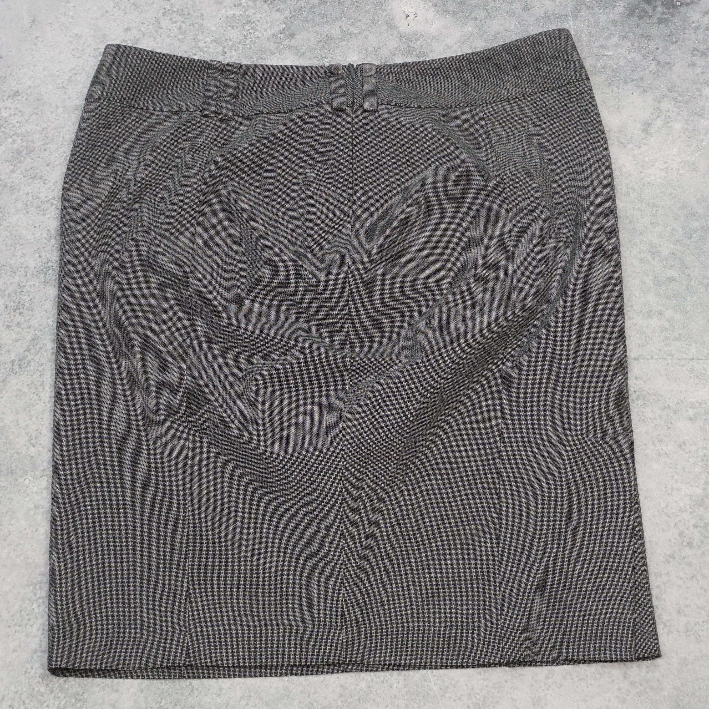 Cue Skirt