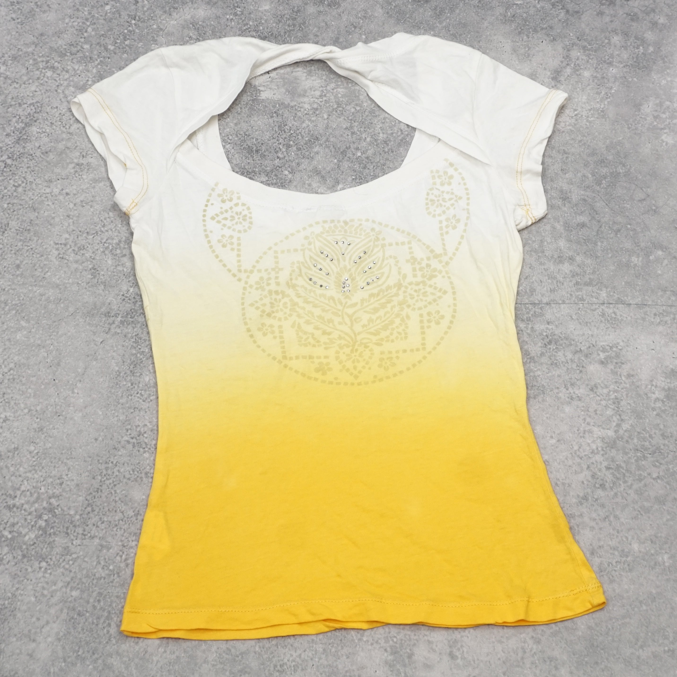 2000s Guess Graphic T-Shirt