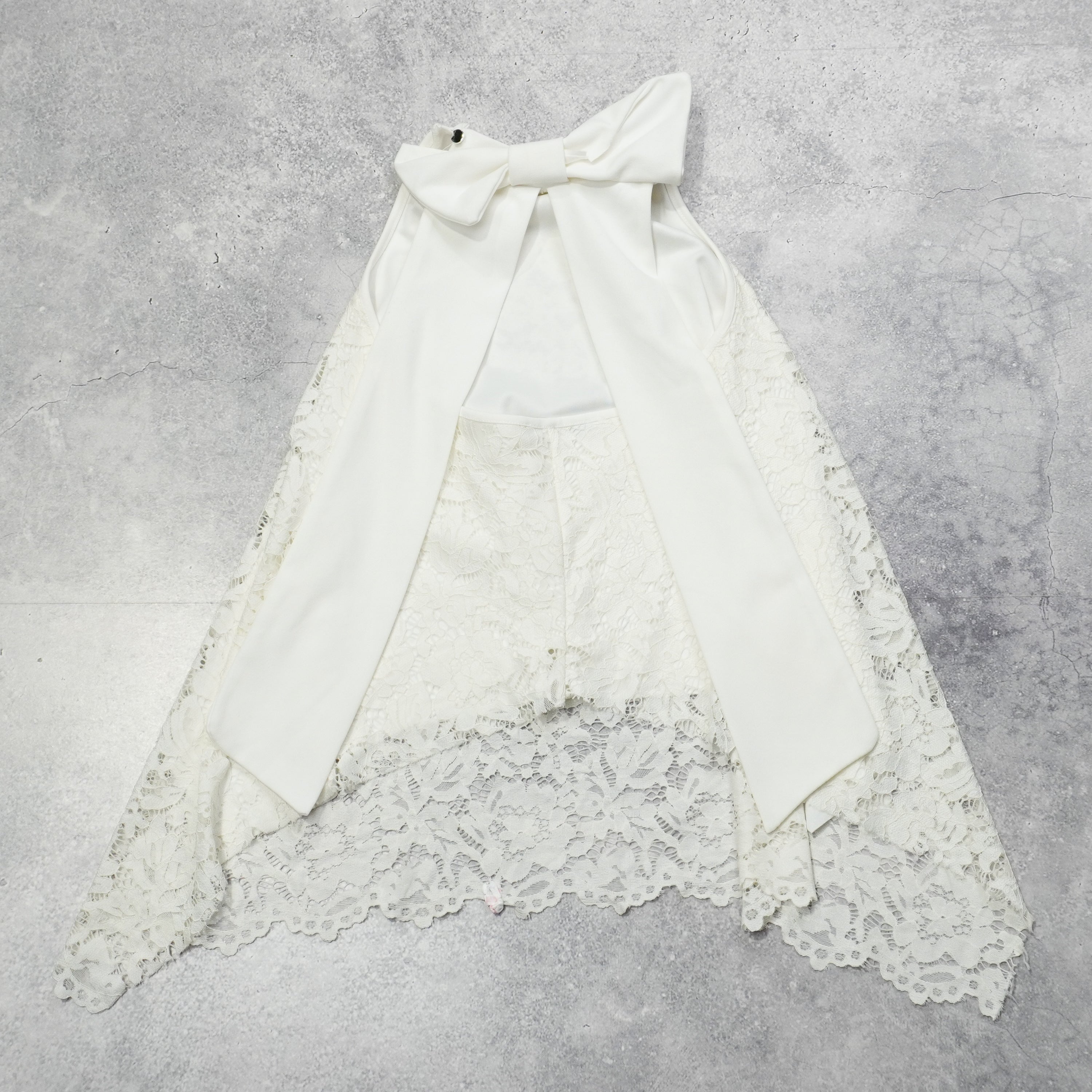 Chiaretta Lace Halterneck Top