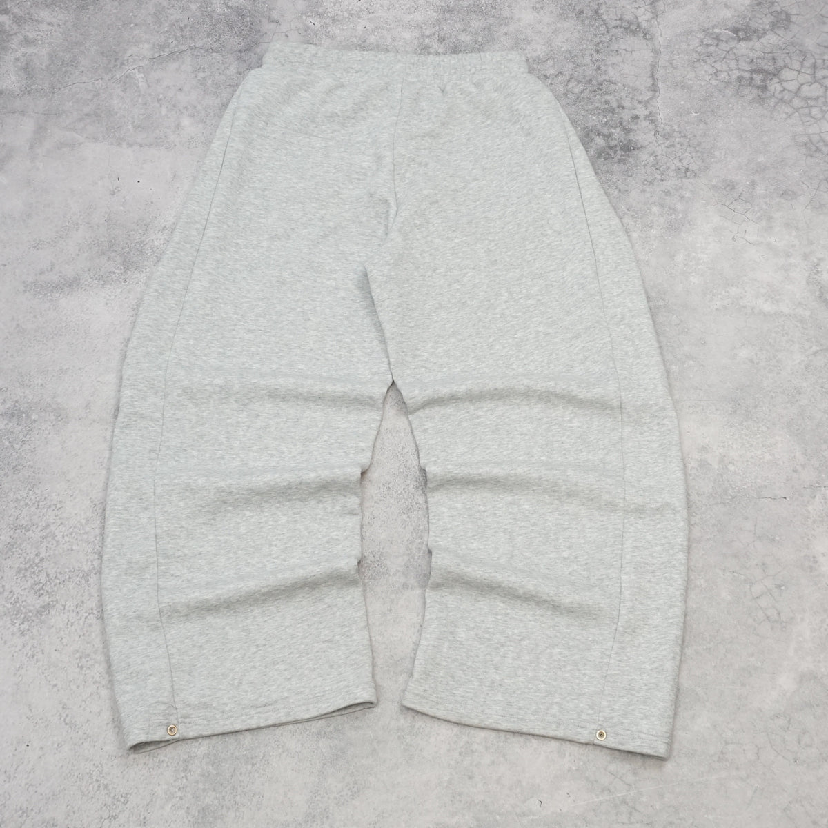 Apea Barrel Leg Sweatpants
