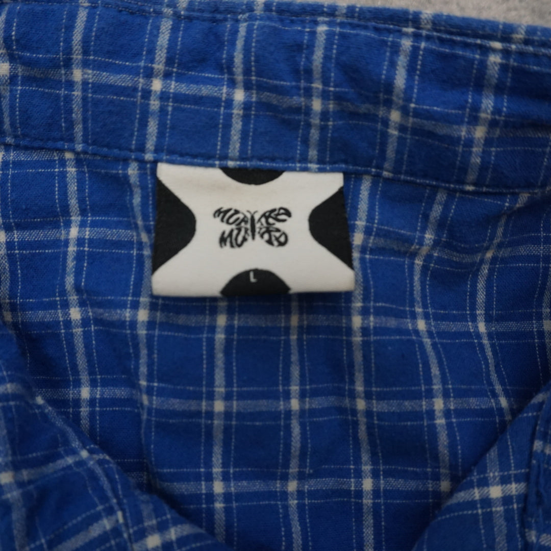 Mertra Plaid Cropped Shirt