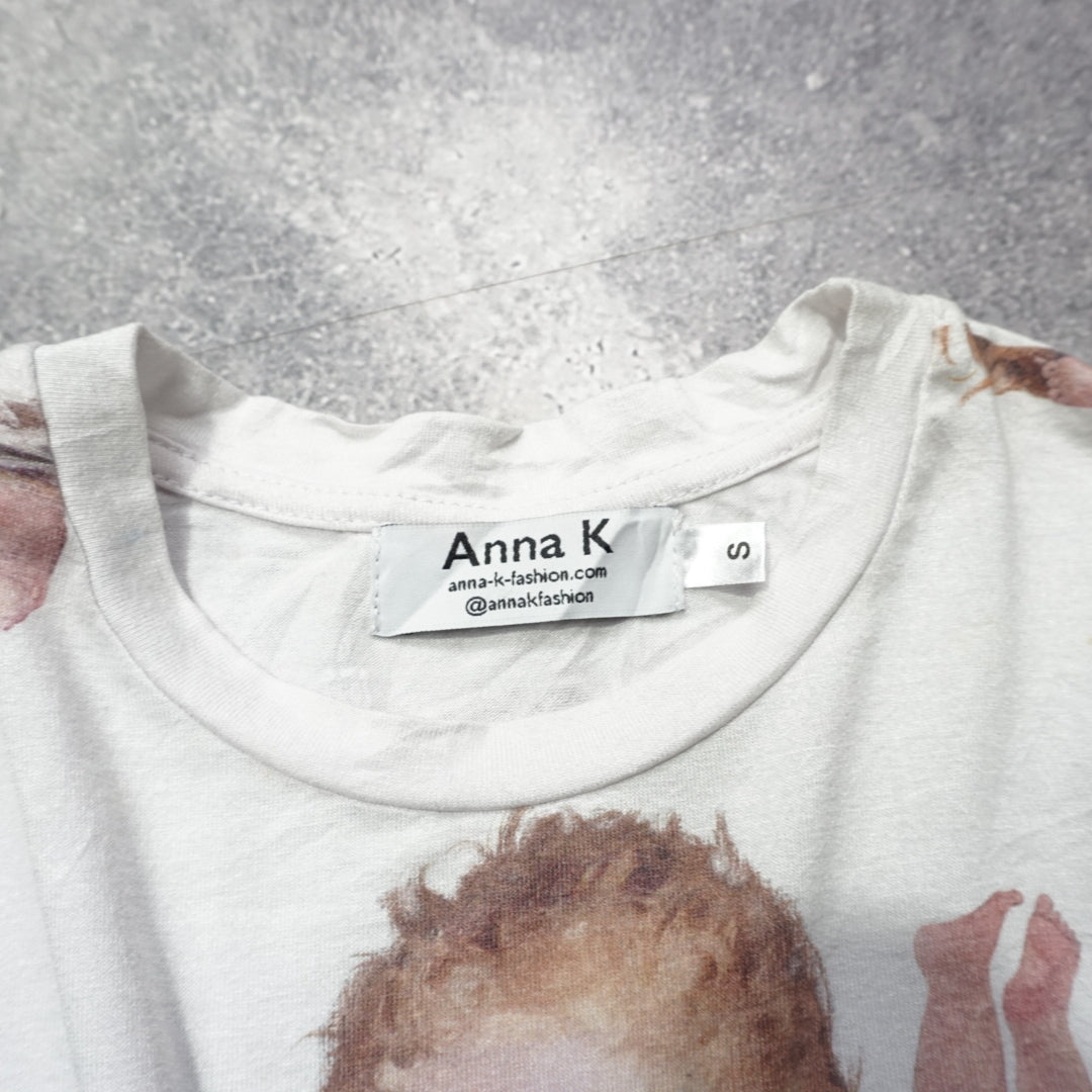 Anna K Graphic Top