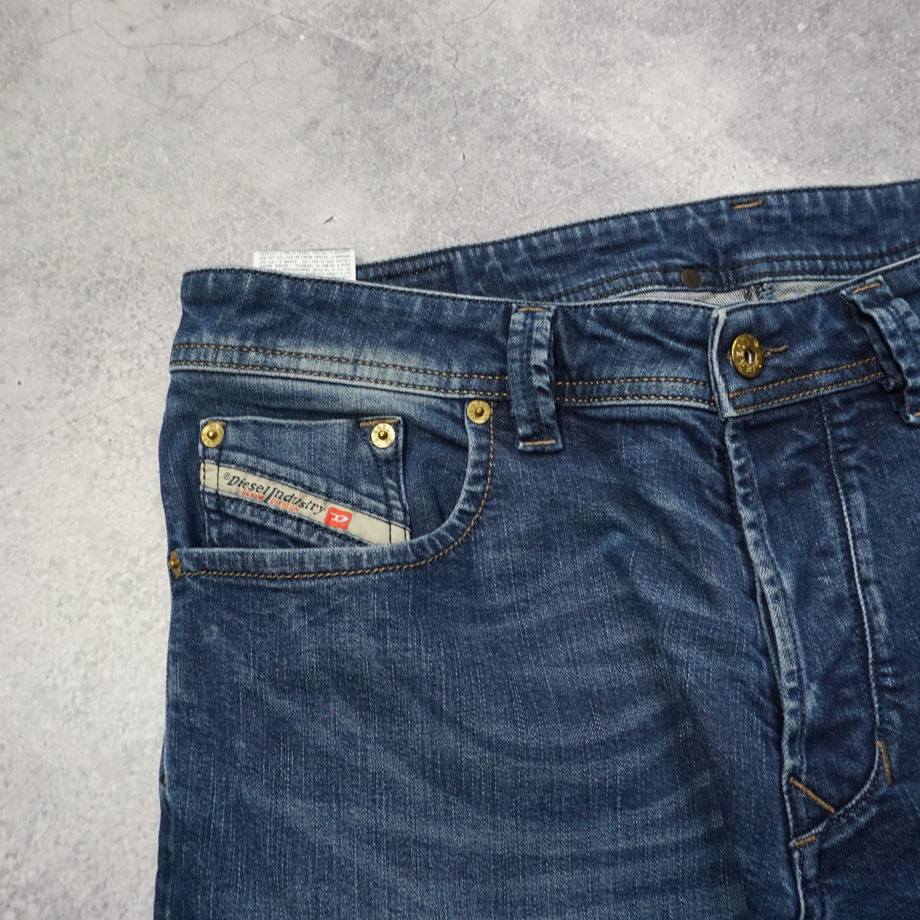 2000s Diesel Larkee Jeans