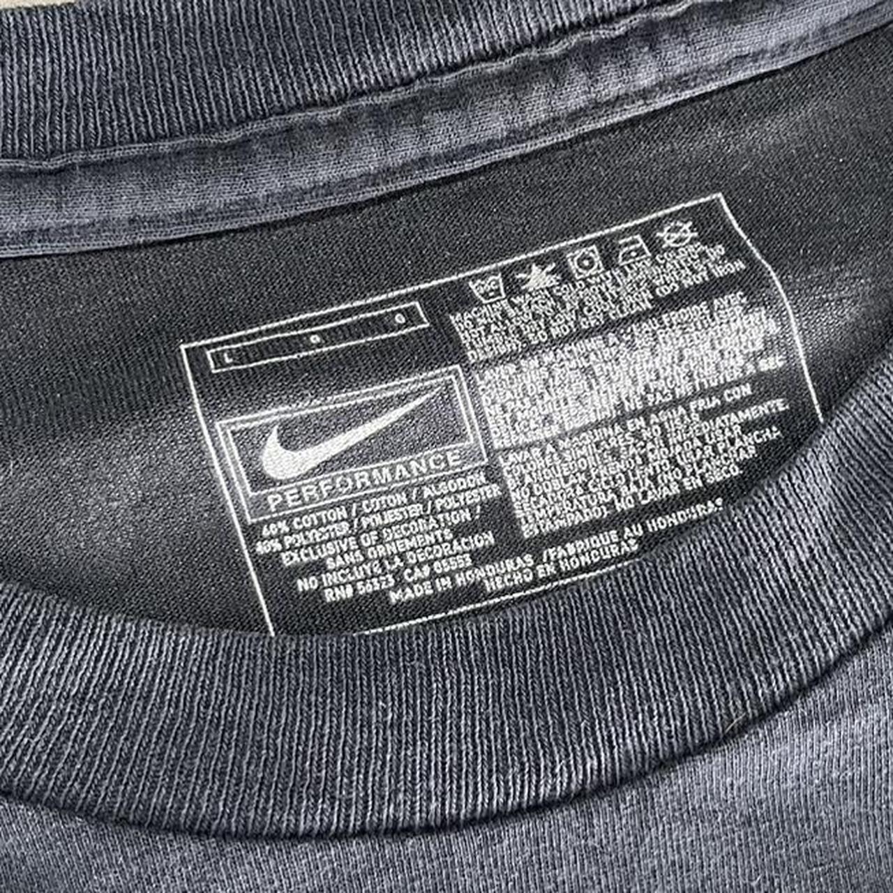 2000s Nike Graphic T-Shirt