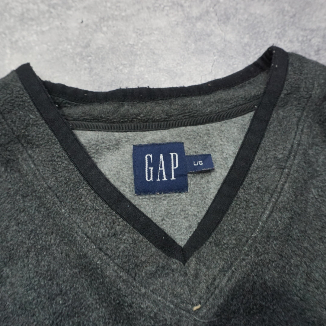 2000s Gap Fleece Sweater