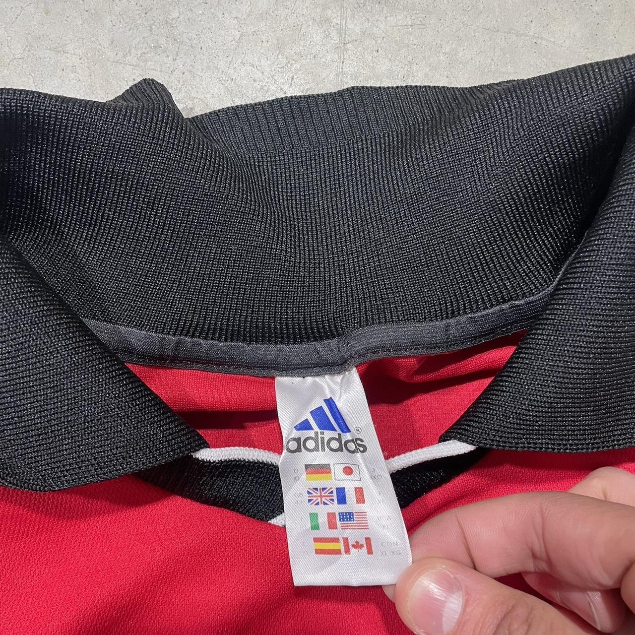 2000s Adidas Graphic T-Shirt