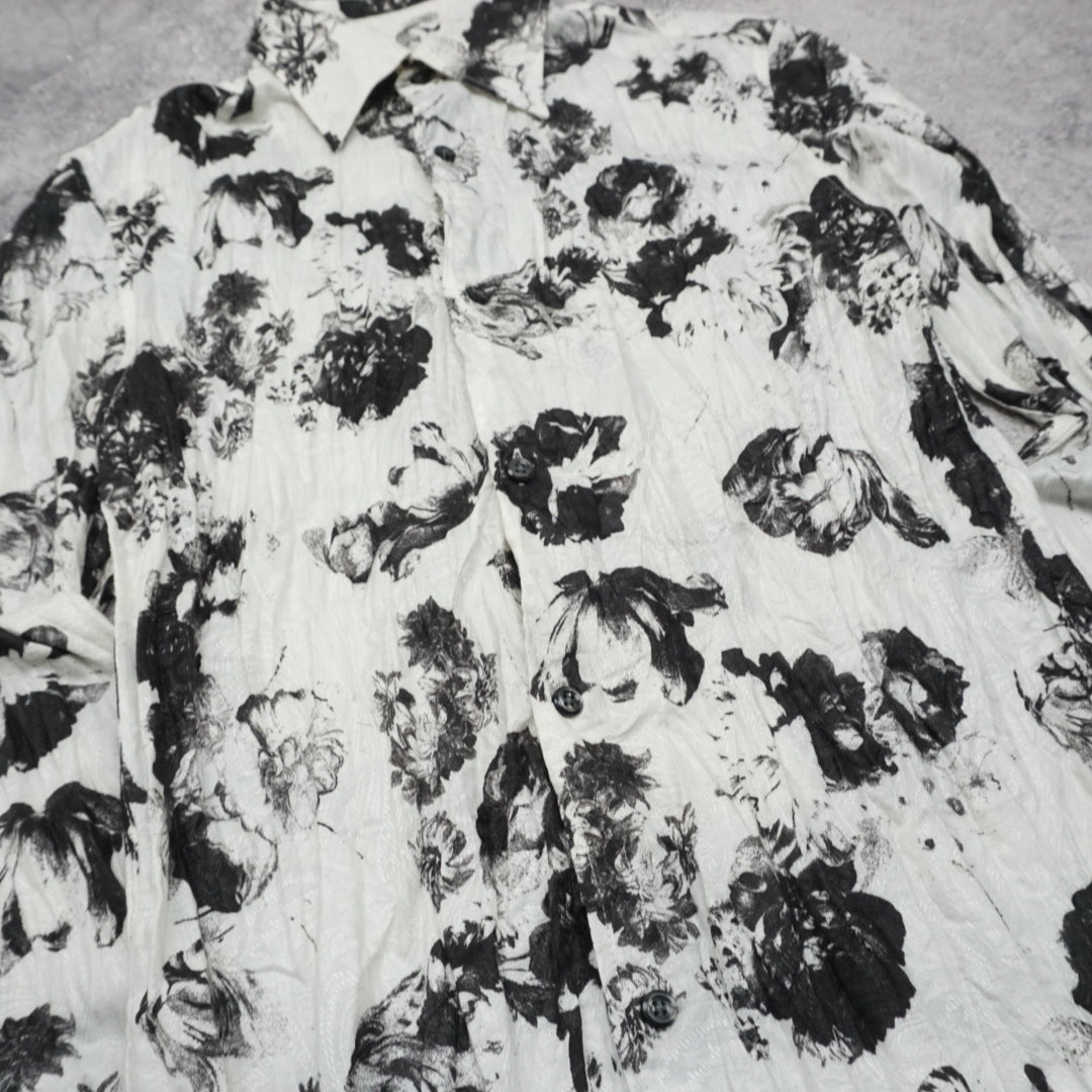 2000s Tornado Mart Floral Print Wrinkled Button Up