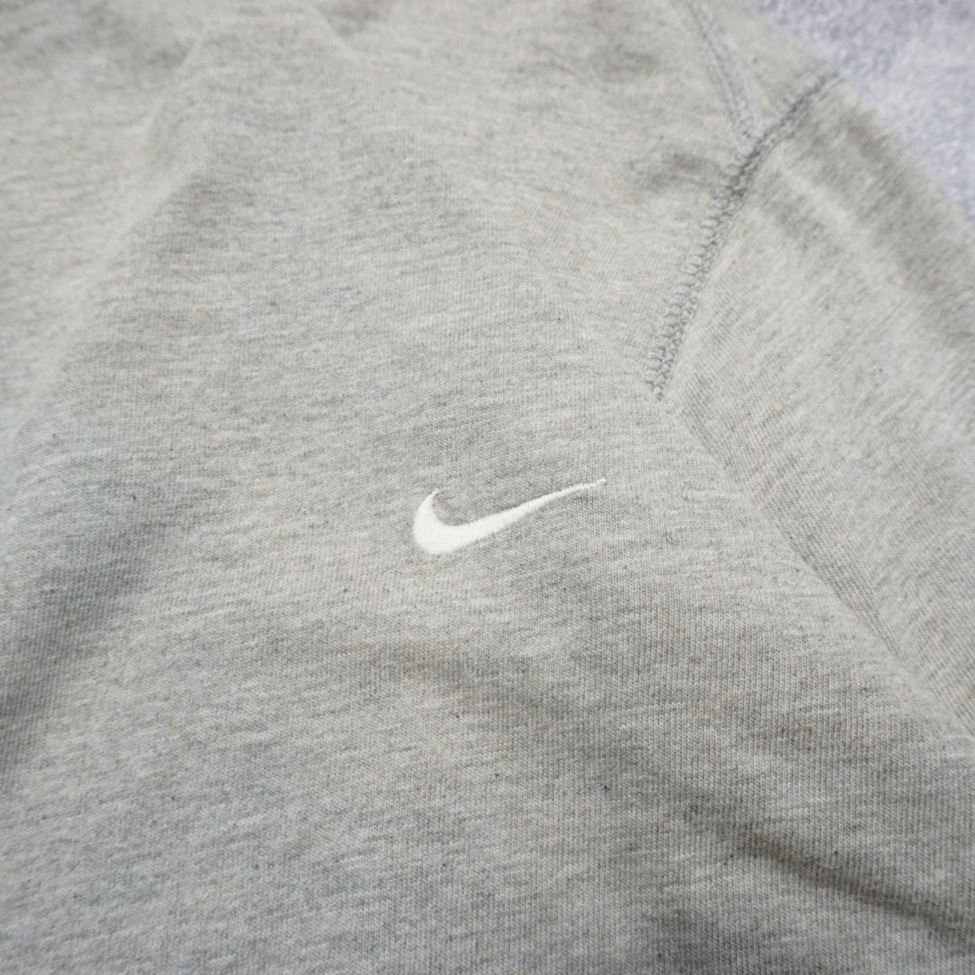 2000s Nike T-Shirt