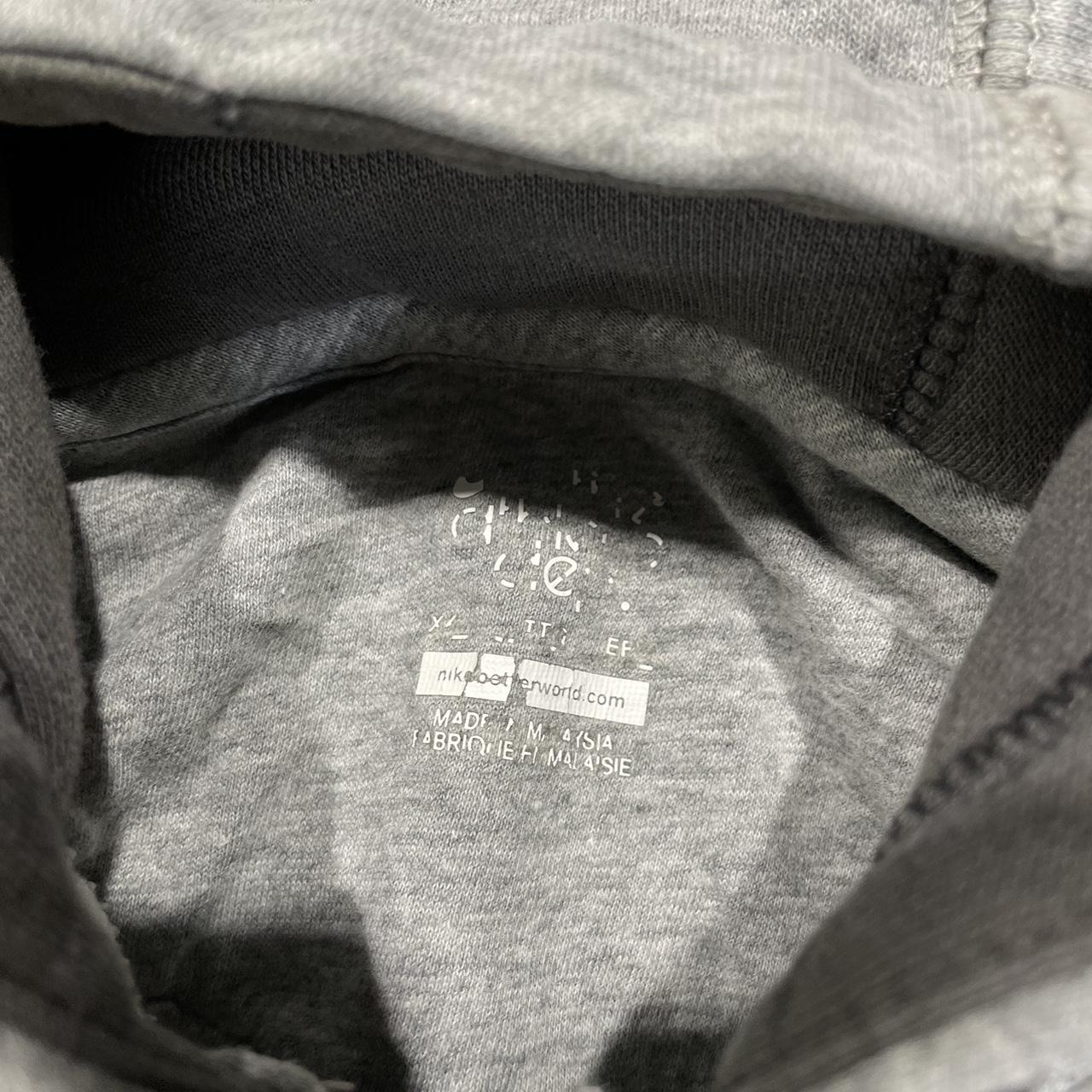 2000s Nike Zip Up Hoodie