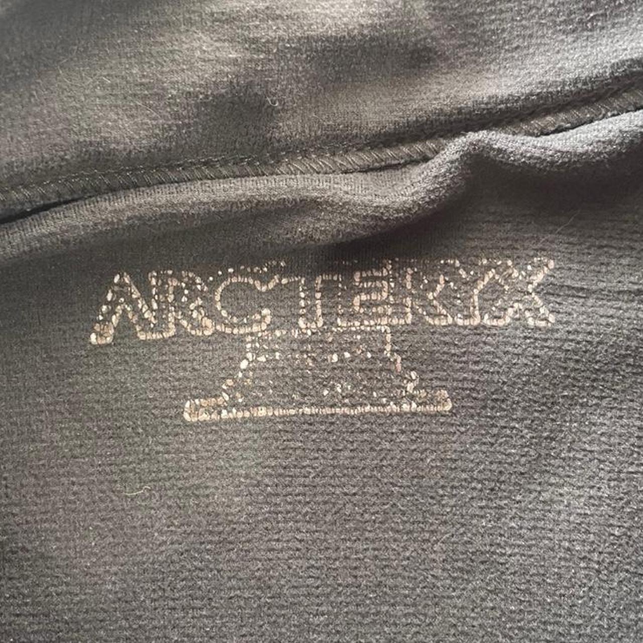 2000s Arcteryx Boxy Knit Jacket