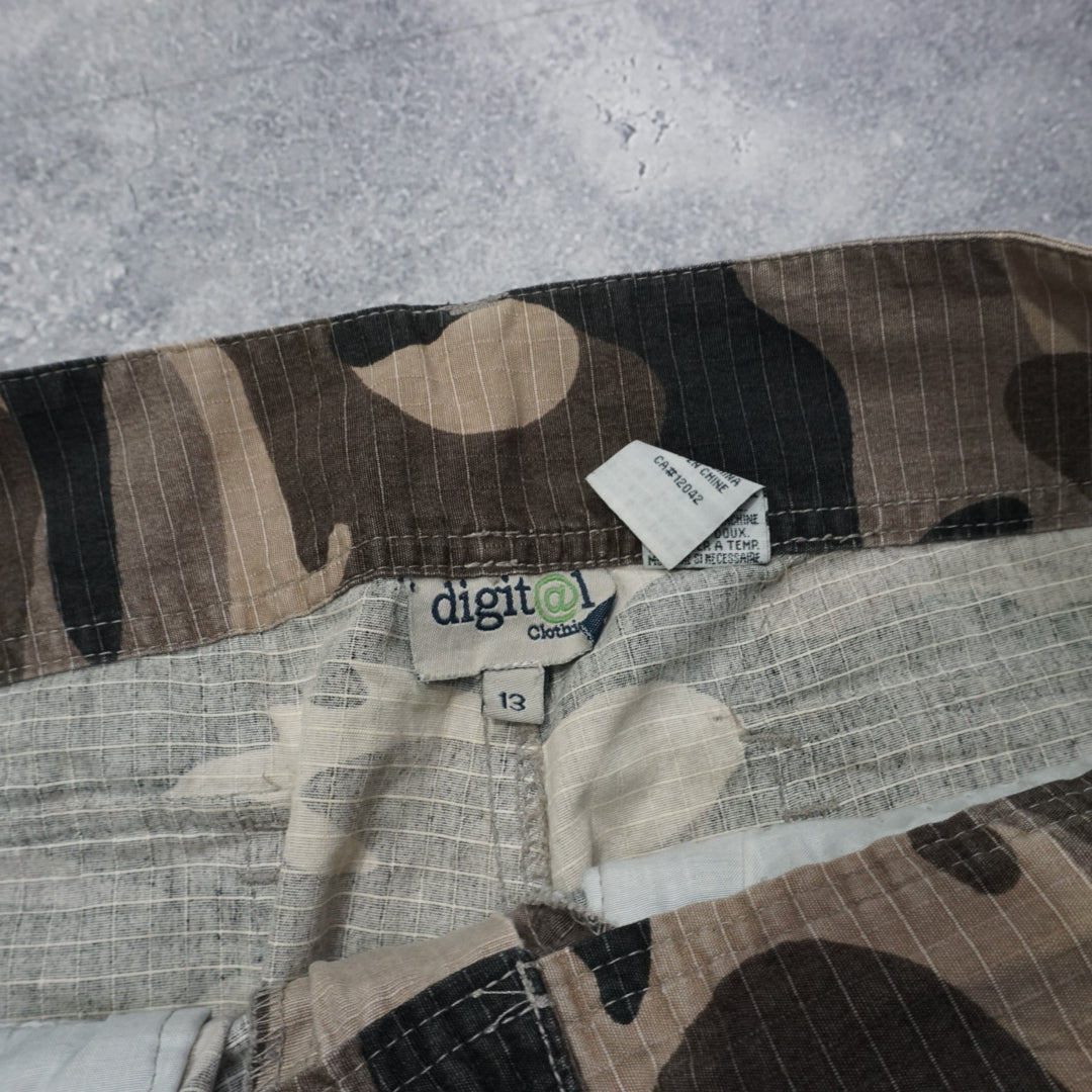 2000s digit@l Camo Pants