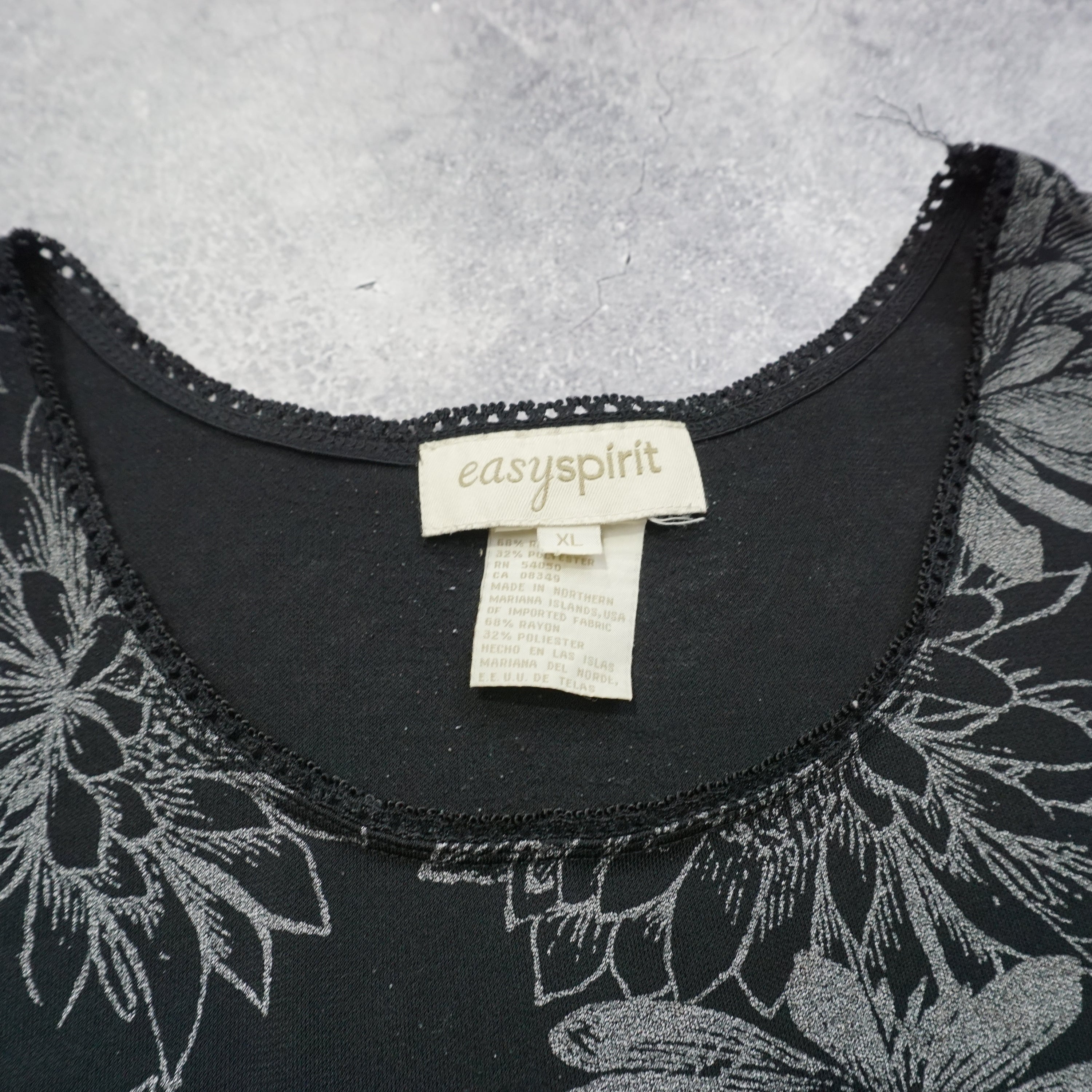 2000s Easy Spirit Patterned Top