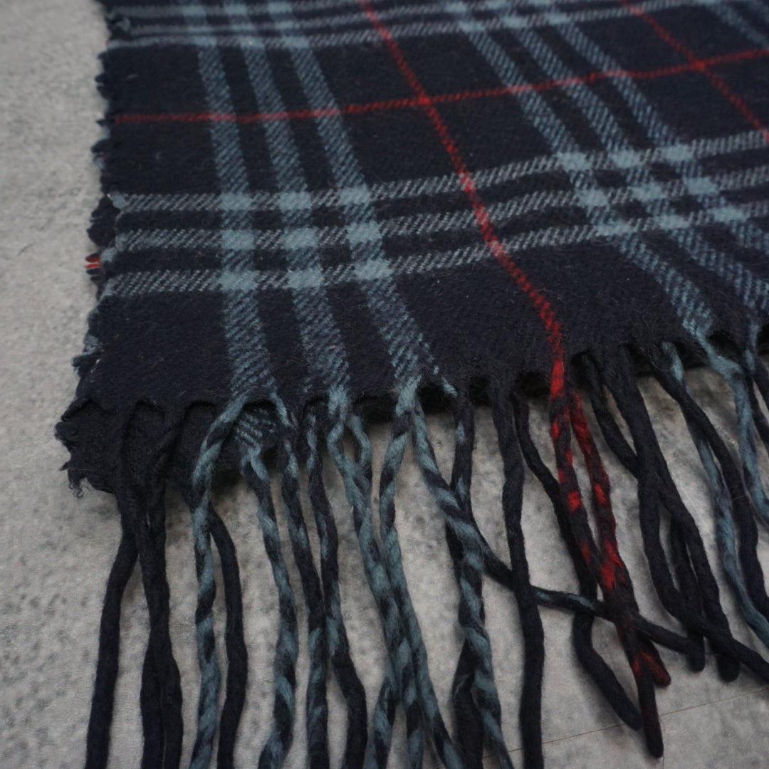 90s Burberrys Nova Check Lambswool Scarf