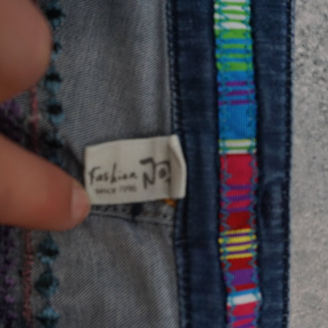 2000s Fashion No Flare Jeans