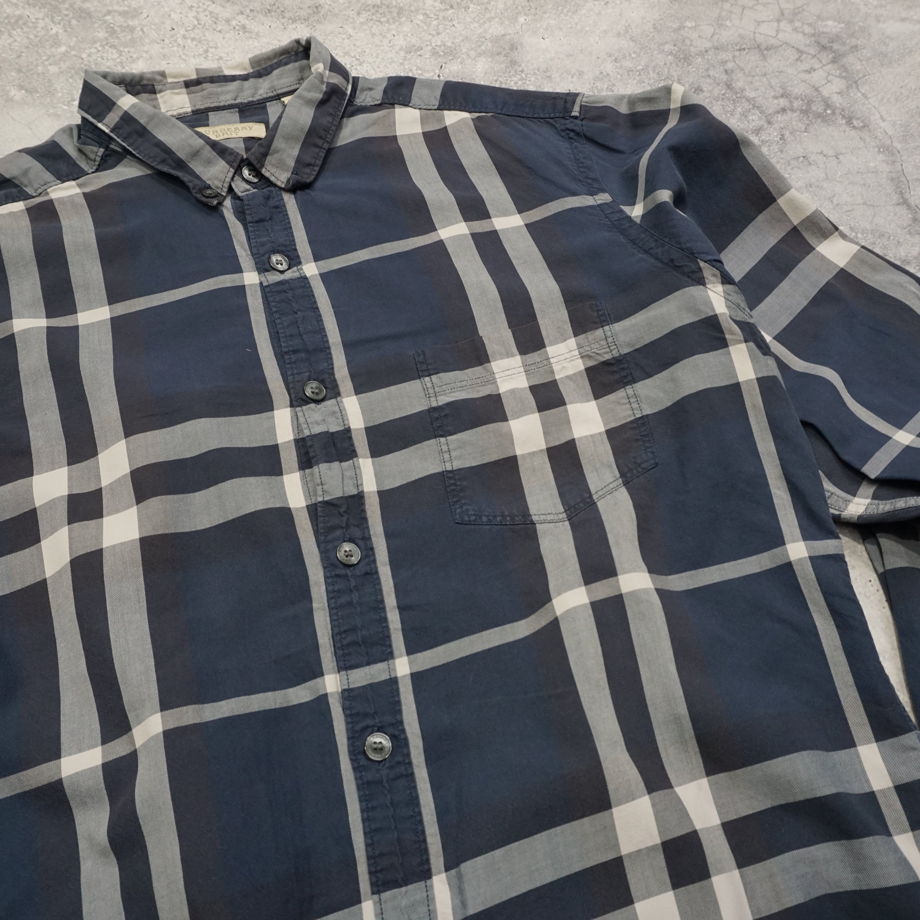 Burberry Nova Check Button Up