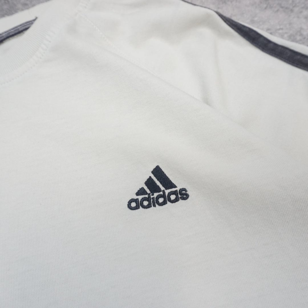 2000s Adidas T-Shirt