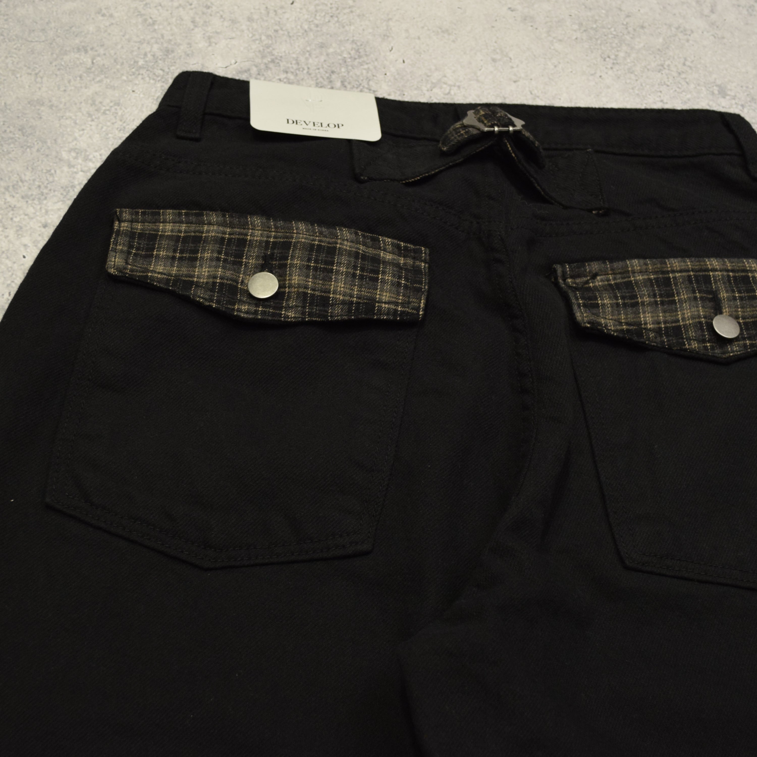 Develop Canvas- Plaid Pants