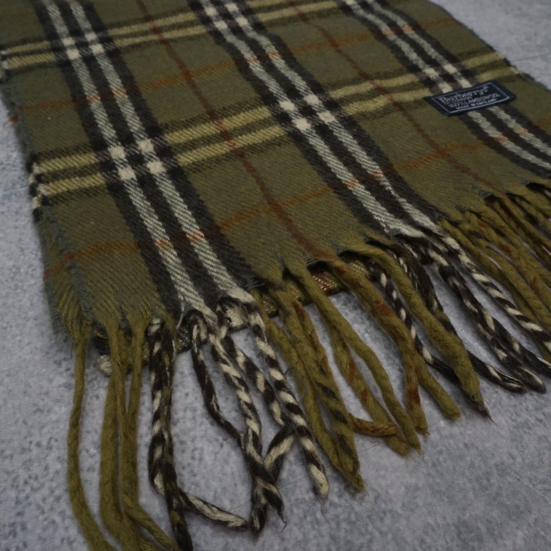 90s Burberrys Nova Check Lambswool Scarf