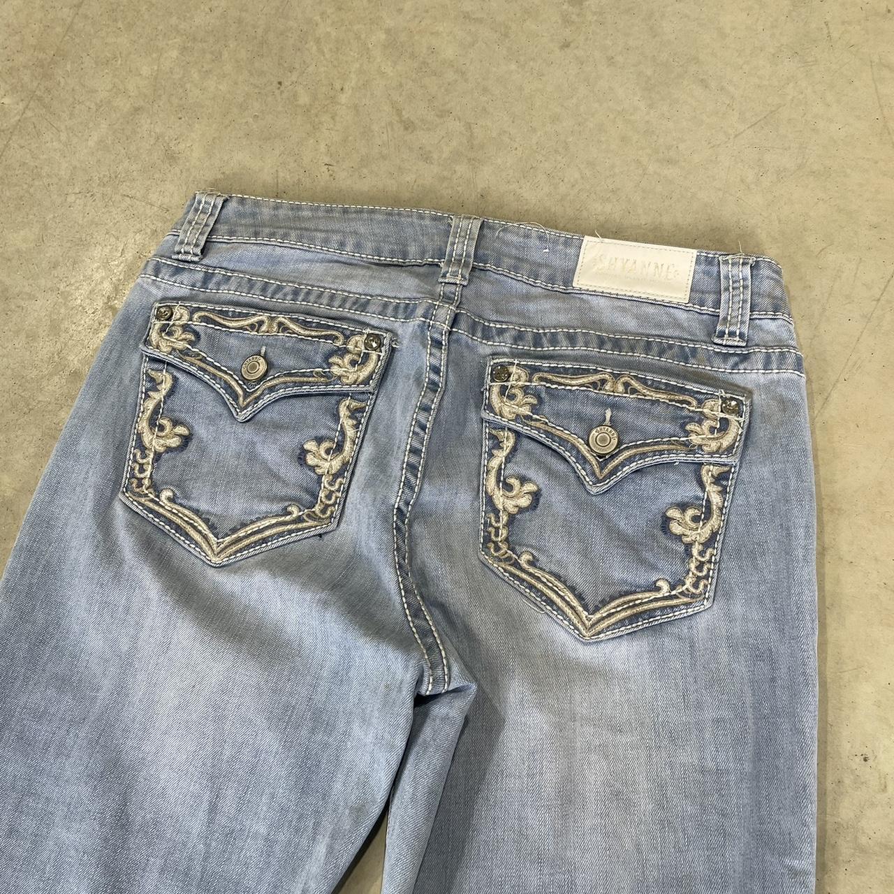 2000s Shyanne Embroidered Jeans