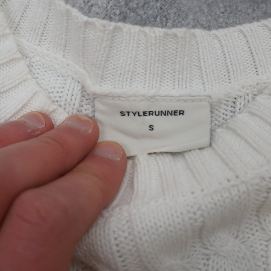 Stylerunner Cable Knit Sweater