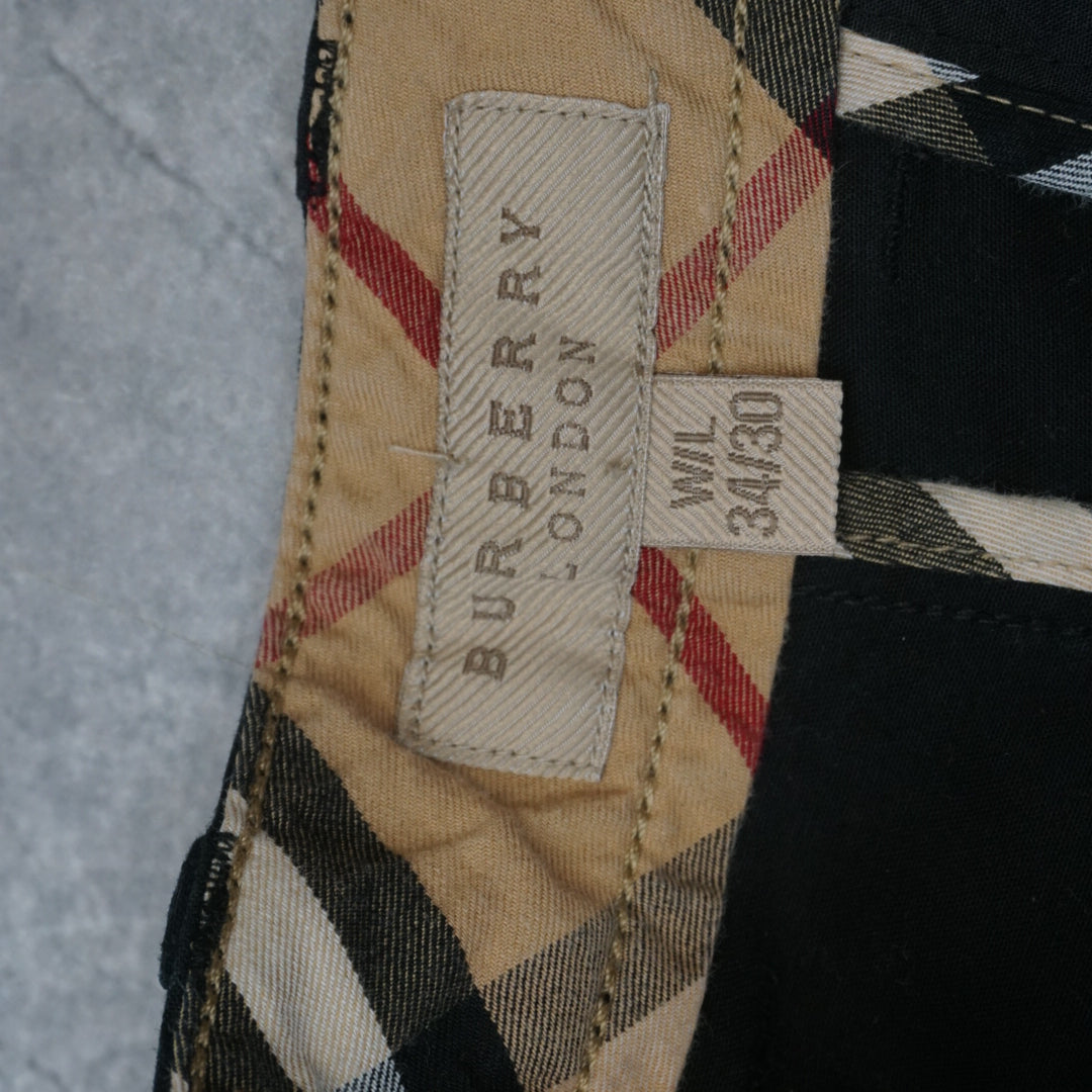 2000s Burberry London Chino Slim Pants