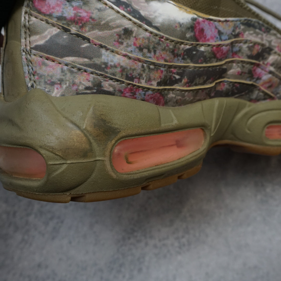 Nike Air Max Sneakers