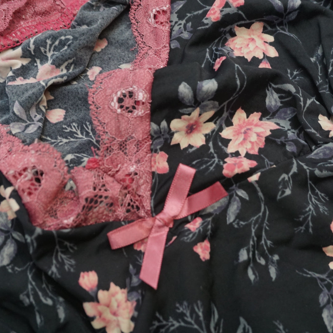 2000s Floral Lace Trim Cami Top