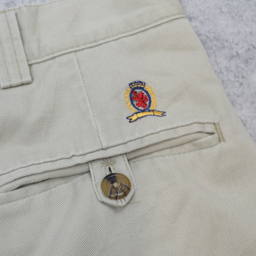 90s Tommy Hilfiger Pleated Chino Crest Shorts