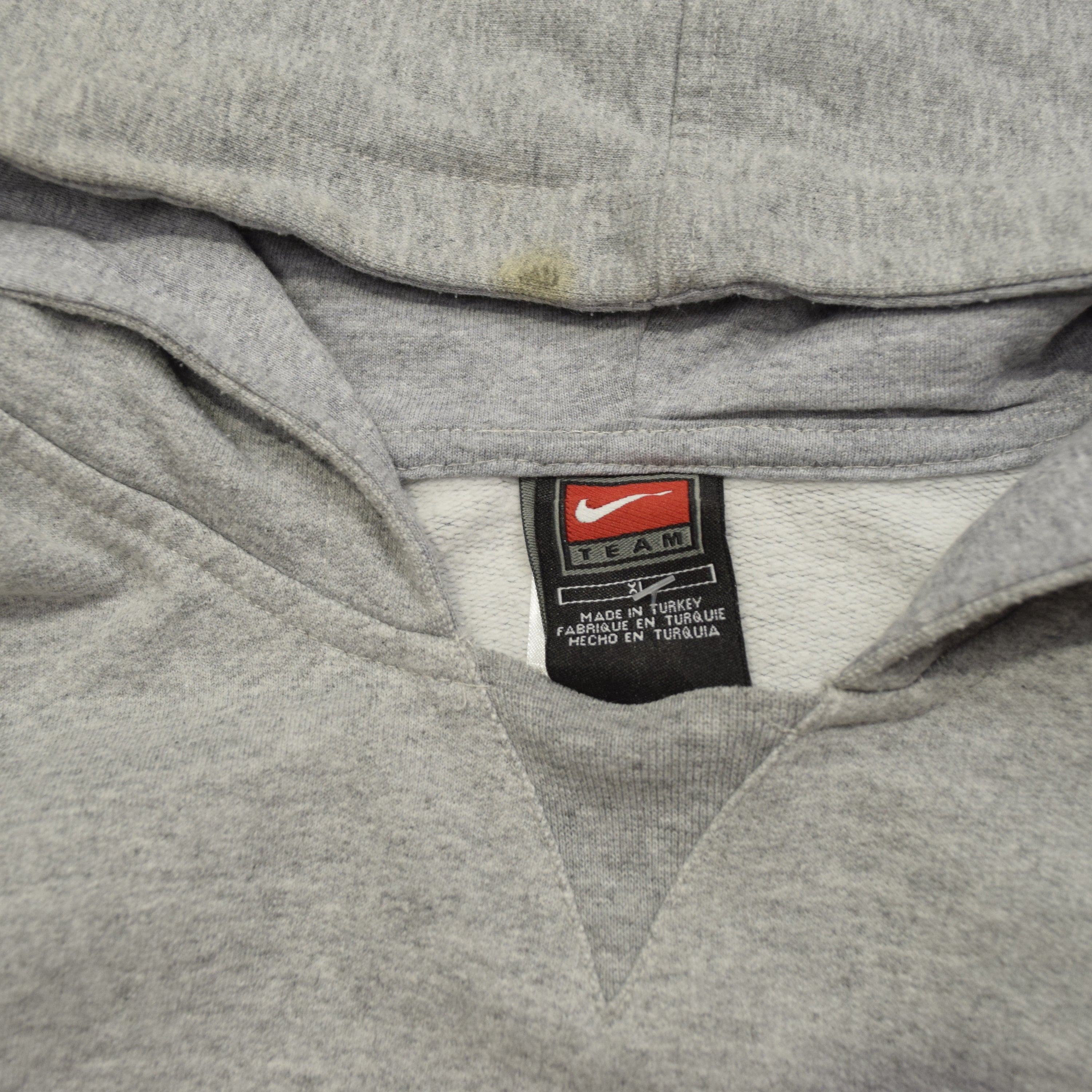 2000s Nike Team Hoodie