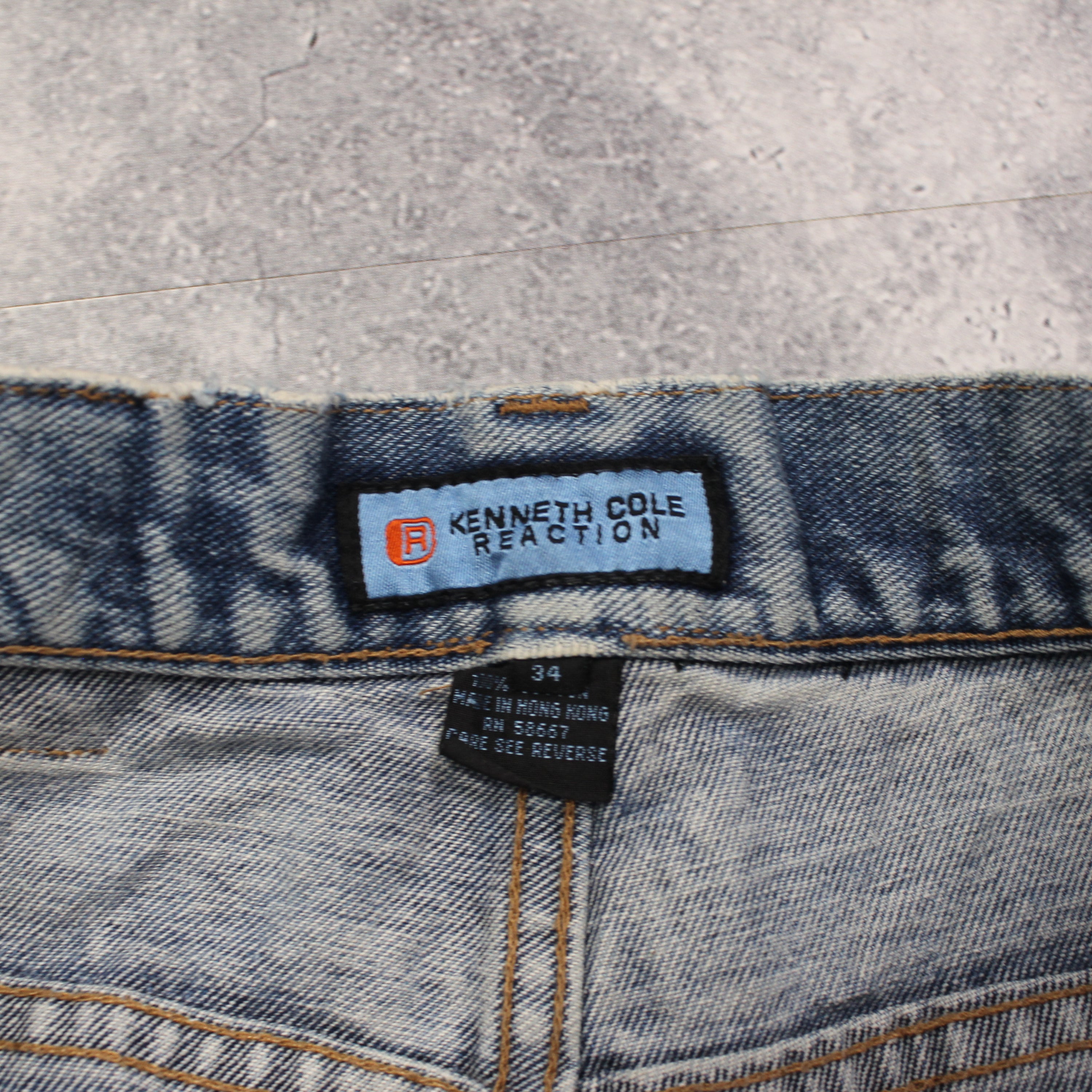 2000s Kenneth Cole Reaction Classic Denim Shorts