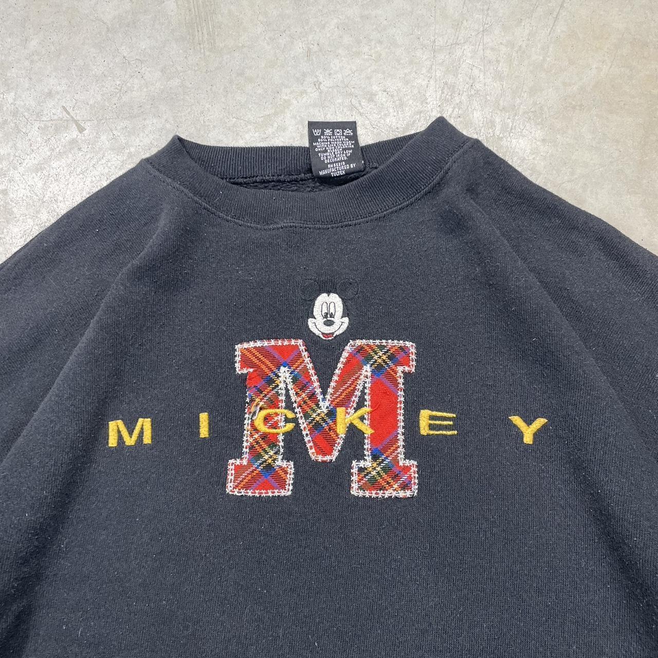2000s Mickey Mouse Graphic Sweatshirt