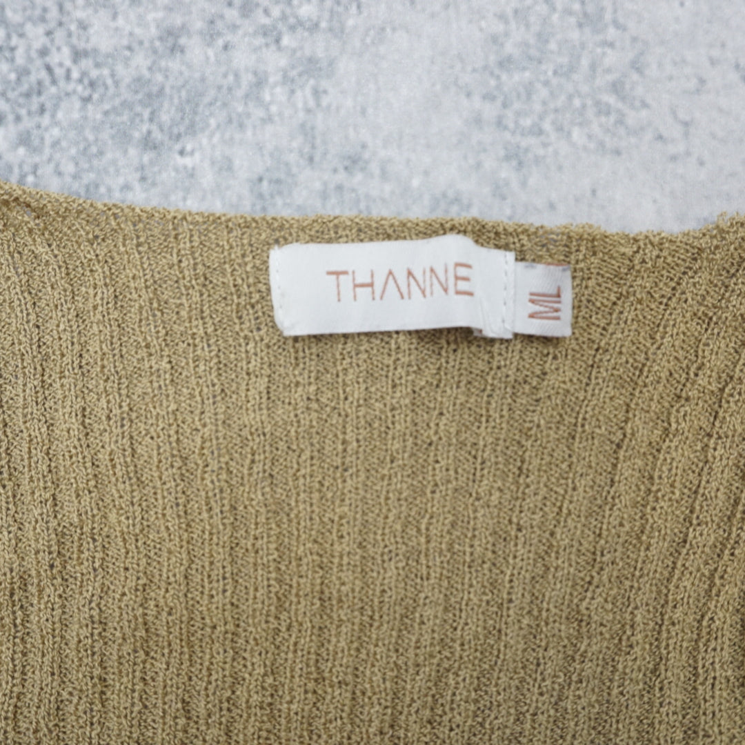 Thanne V-Neck Ribbed Knit