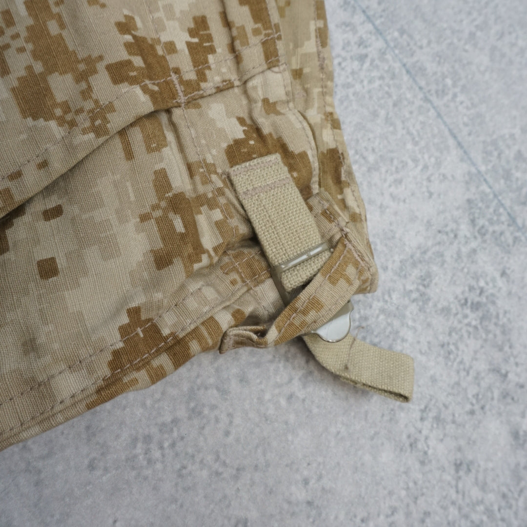 2000s Desert Digital Camo Military Cargo Shorts