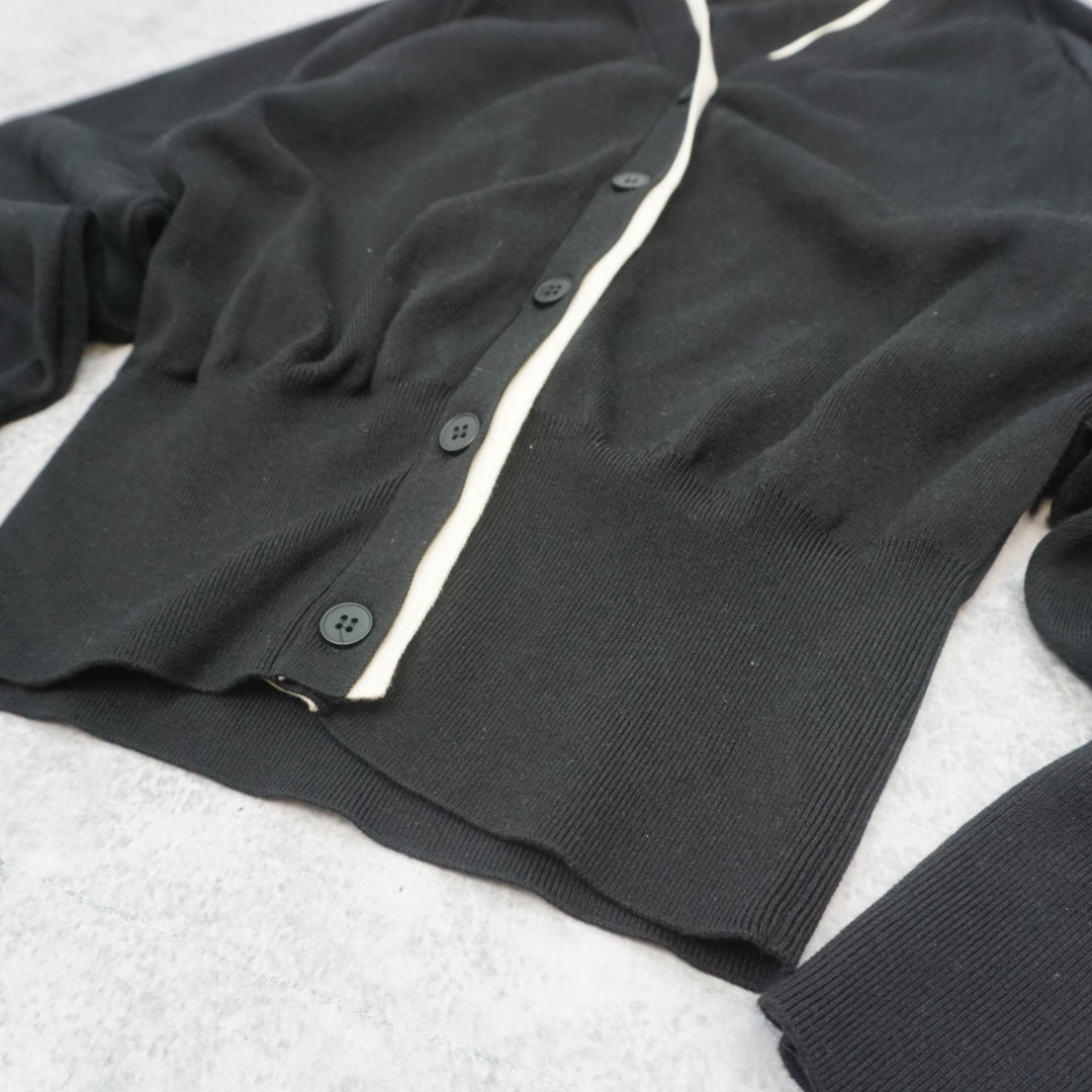 Beinglin Classic Cardigan