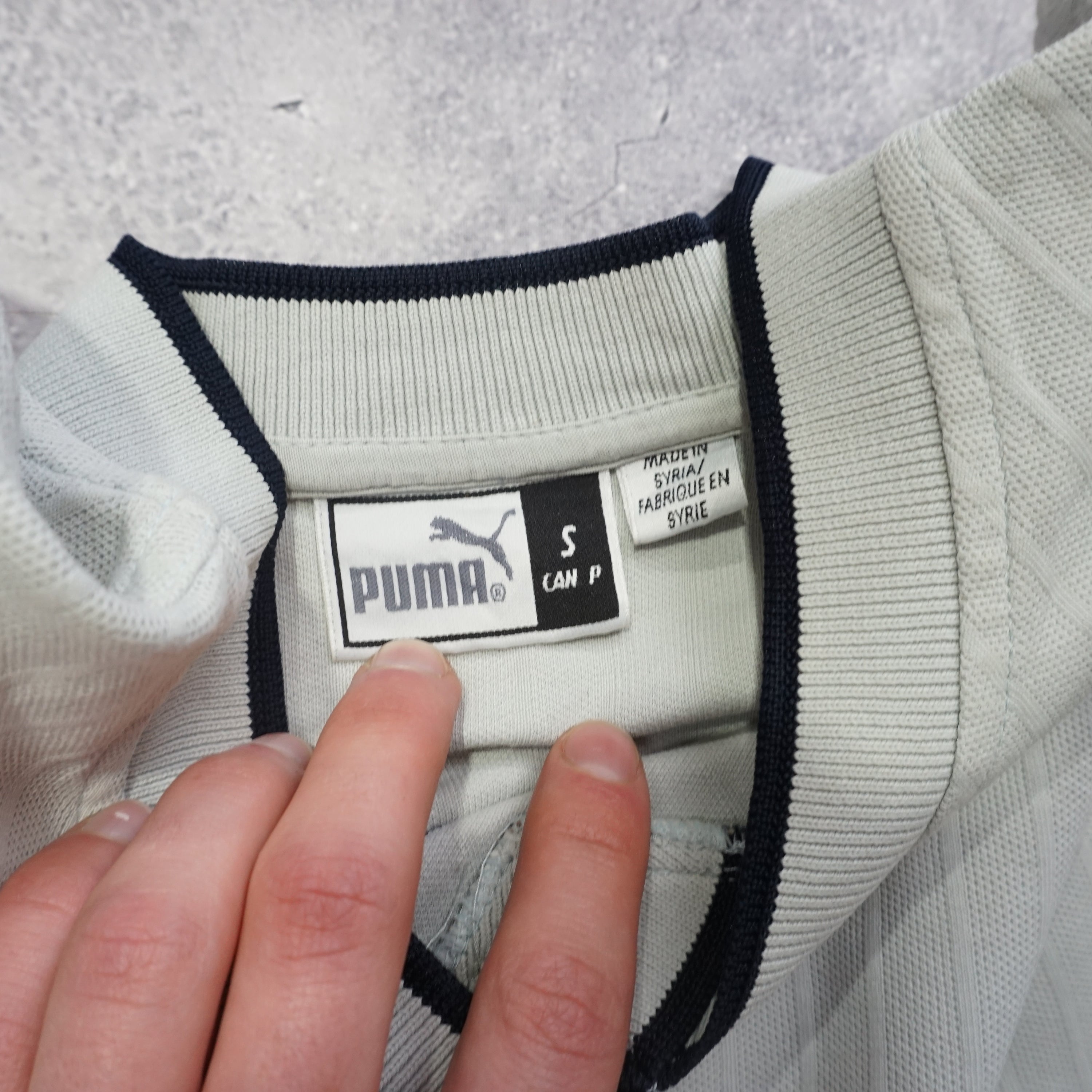 2000s Puma V-Neck T-Shirt