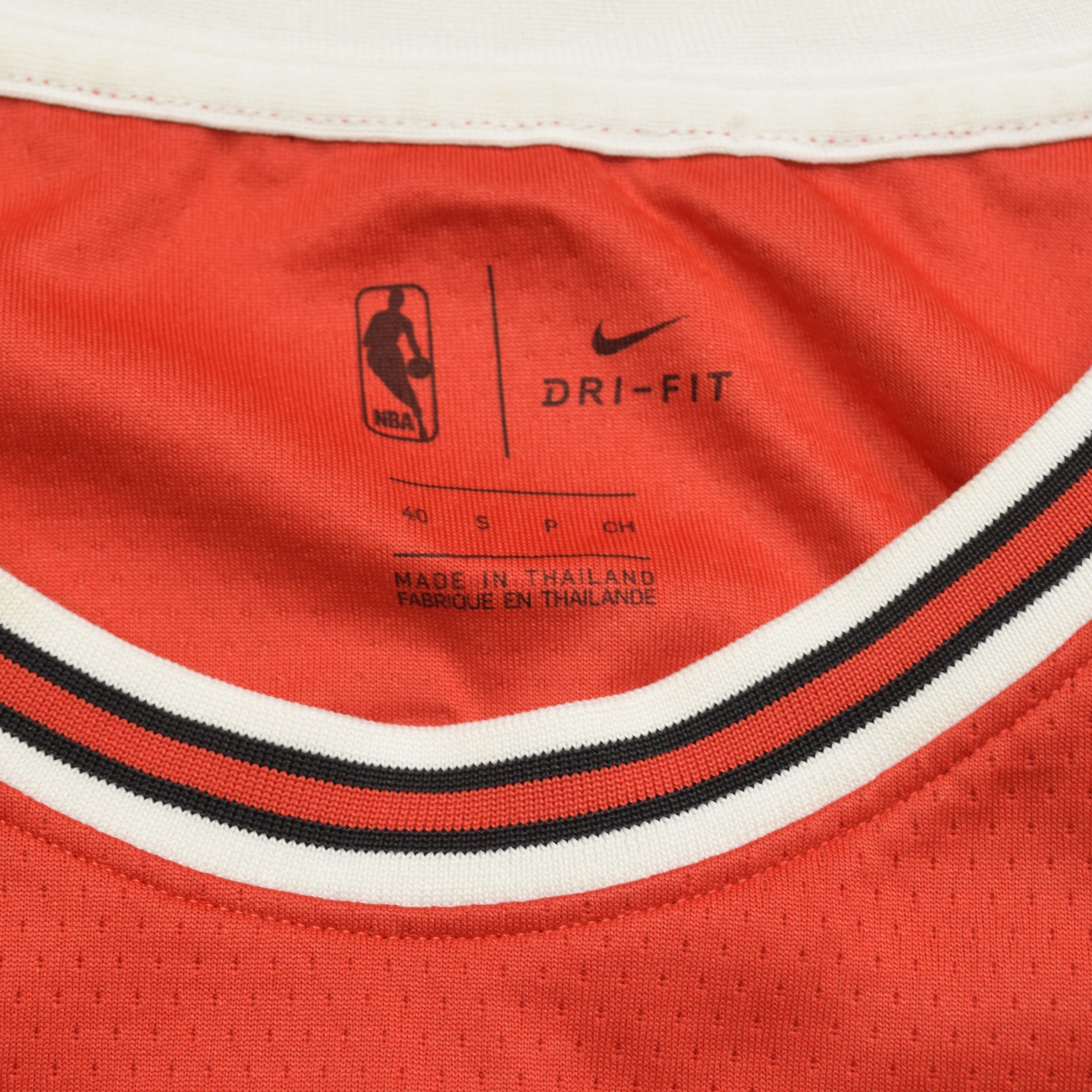 2000s Nike Bulls Wade Jersey