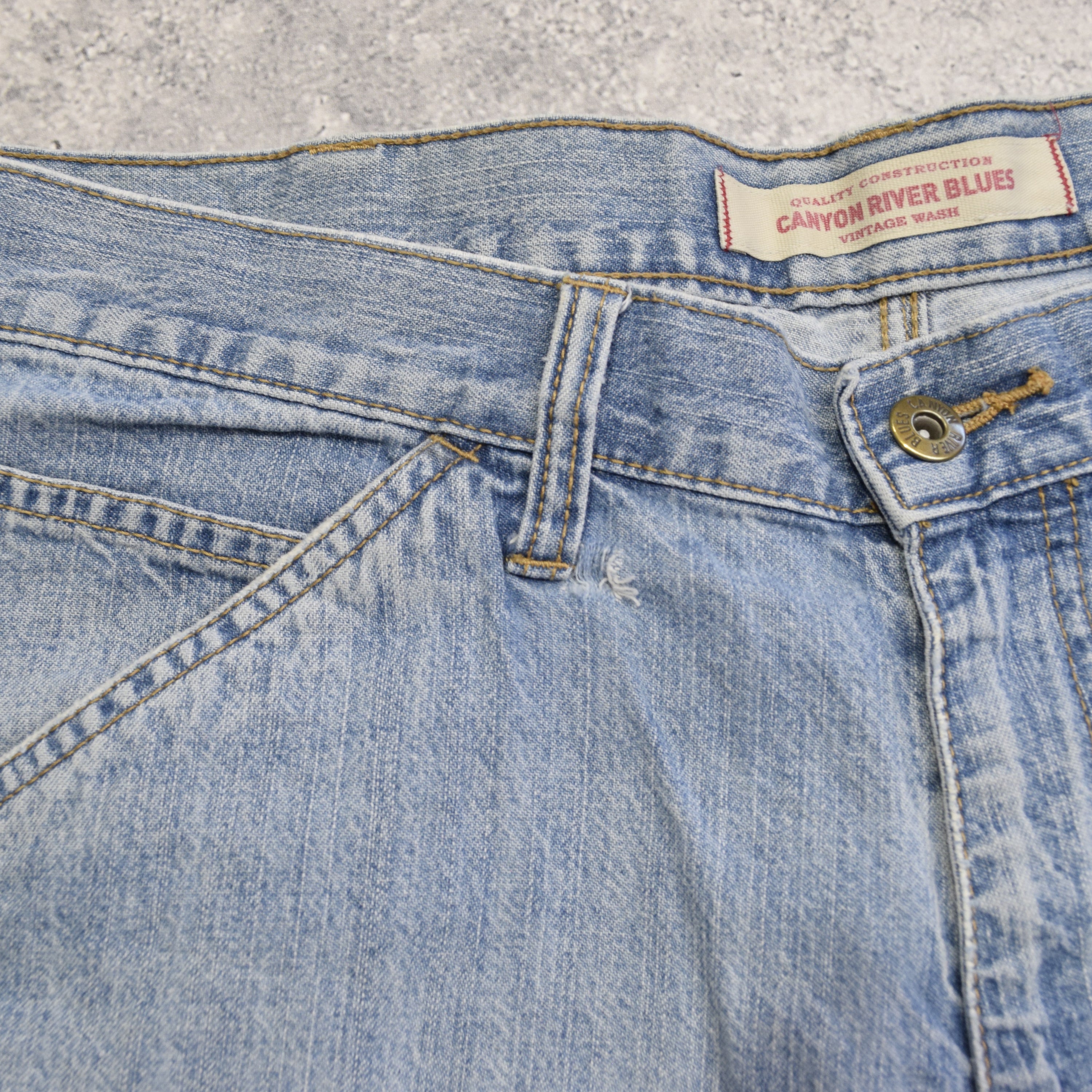 90s Canyon River Blues Carpenter Jorts