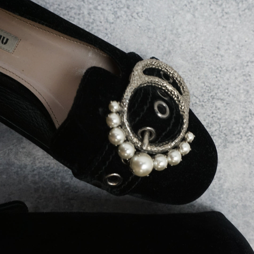 2000s Miu Miu Embellished Velvet Shoes Flats