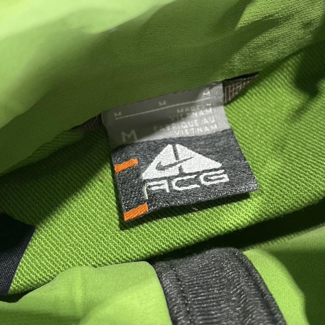 2000s Nike Jacket