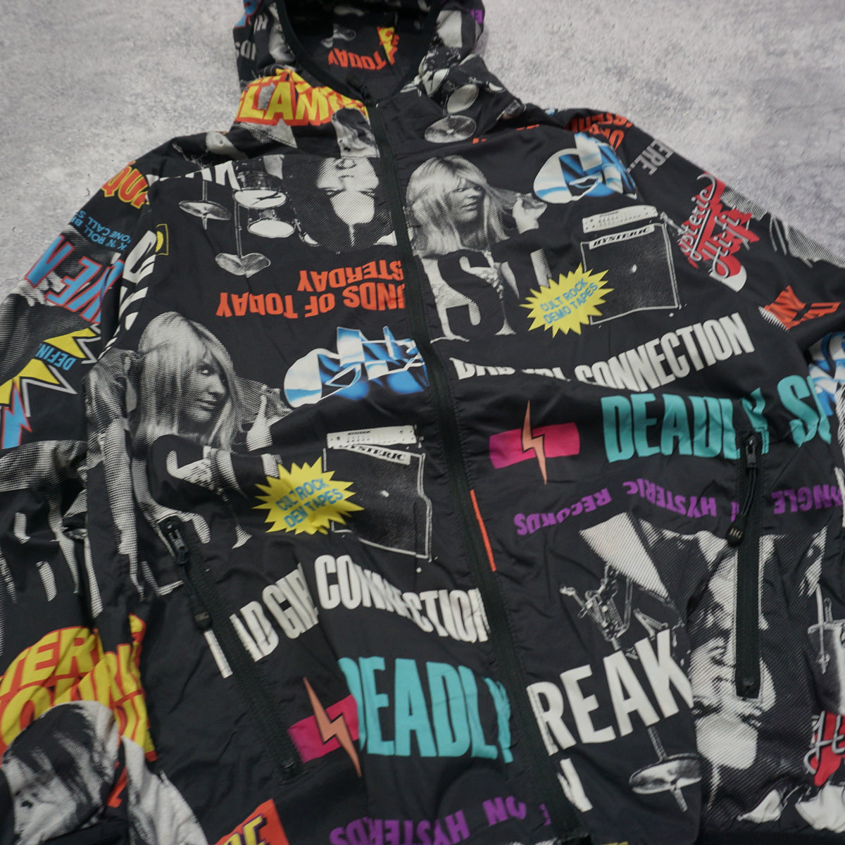 Hysteric Glamour Graphic Windbreaker