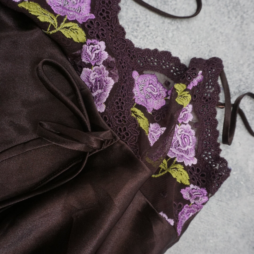 2000s Fidelia Embroidered Floral Cami Top