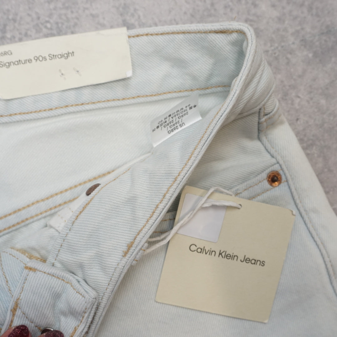 Calvin Klein Signature 90s Straight Jeans