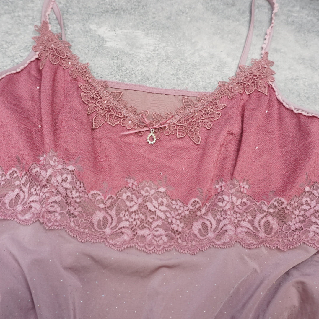2000s Vivien Lace Trim Flared Cami Top
