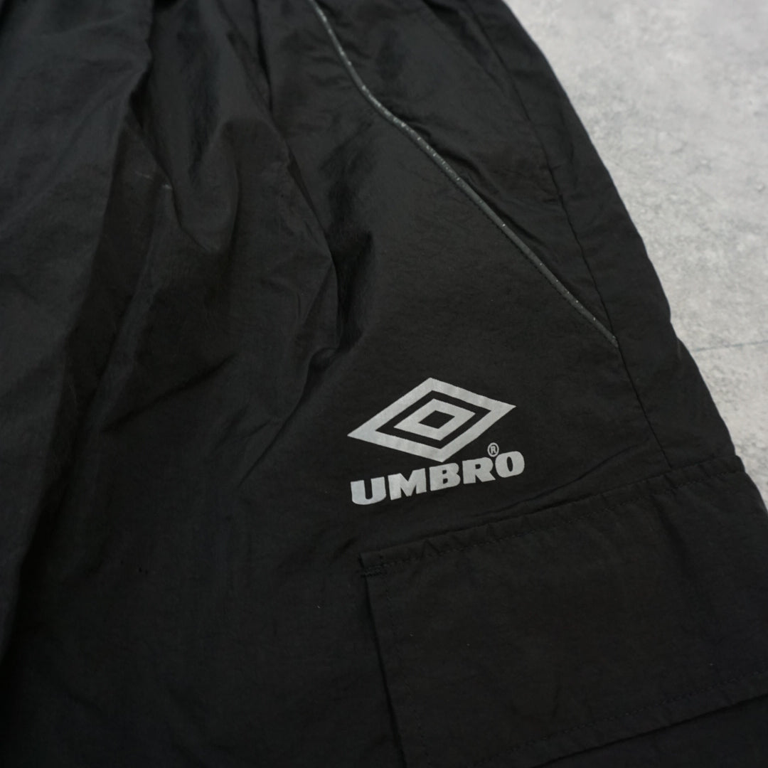 Umbro Nylon Reflective Cargo Pants